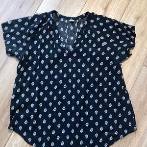 Old Navy short sleeve blouse